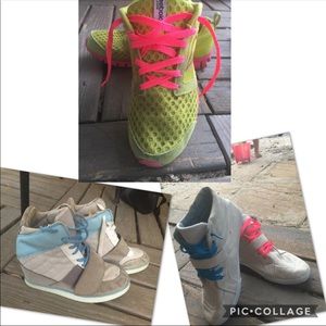 3 pairs of women's shoes